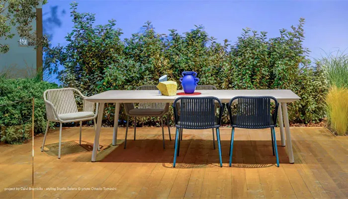 Arredo outdoor design: Babila Pedrali