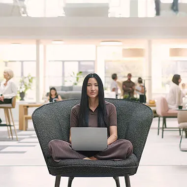 L'ufficio moderno: ergonomia, lavoro ibrido e benessere con Sedus