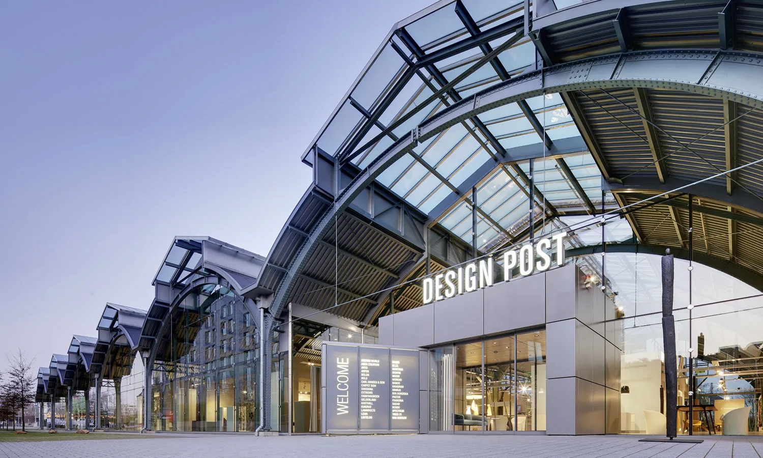 Design Post Colonia